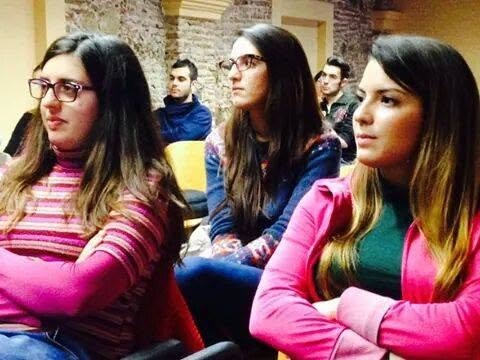 Laura all'università